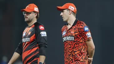 Daniel Vettori thất vọng sau trận thua của SRH: Một màn trình diễn bowling đáng quên