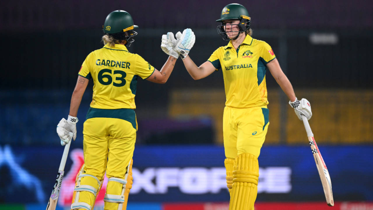 Gardner and Sutherland Lead Australia to Dominant World Cup Win Over England