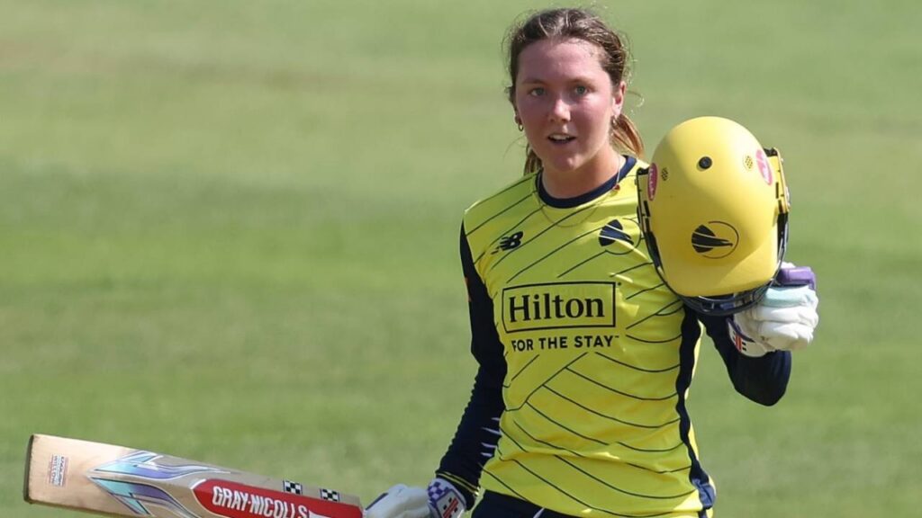 Hampshire Women Triumph Over Essex in Metro Bank One-Day Cup Opener