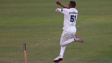 [CRK] Glenton Stuurman’s Kent Spell Cut Short by Injury After One Appearance