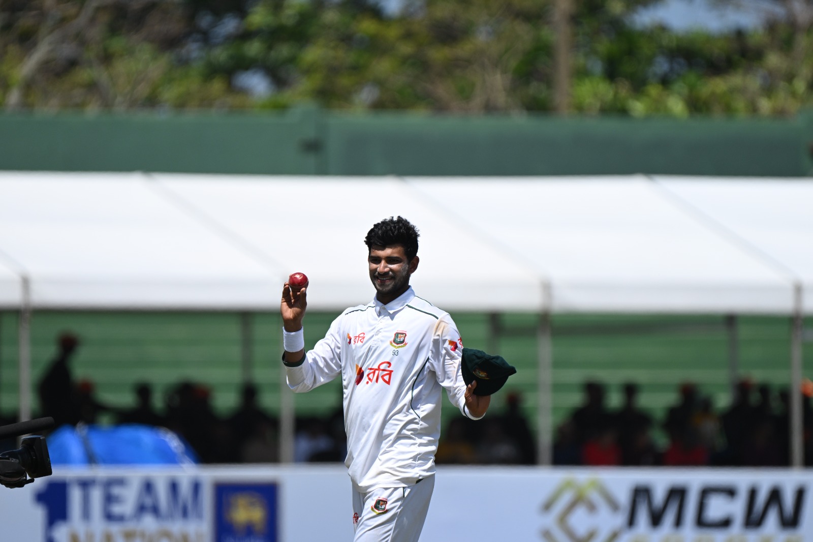 [CRK] Nayeem Hasan Hits 300 Wickets Milestone Despite Limited International Chances