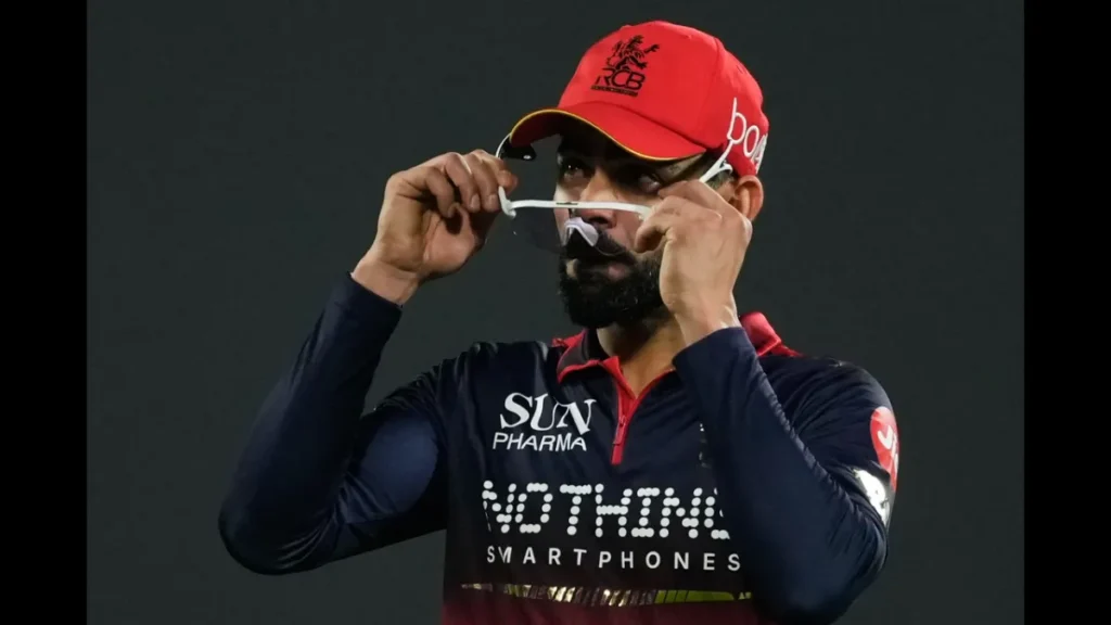 Kohli Injured: RCB’s IPL Hopes in Jeopardy