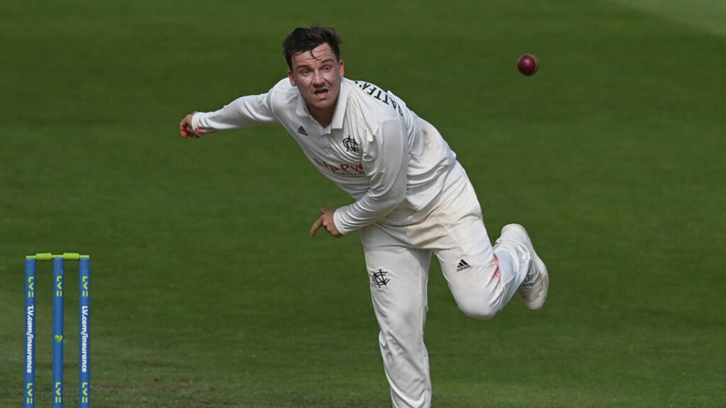 Nottinghamshire Secure Dominant 10-Wicket Victory Over Leicestershire