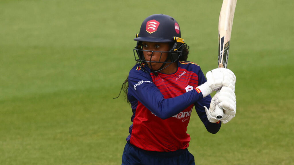 Essex Women Secure Thrilling 13-Run Victory Over Yorkshire in Leeds