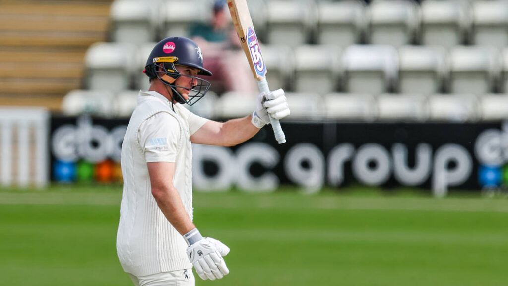 Chris Benjamin Century Propels Kent to Dominant Position Against Derbyshire