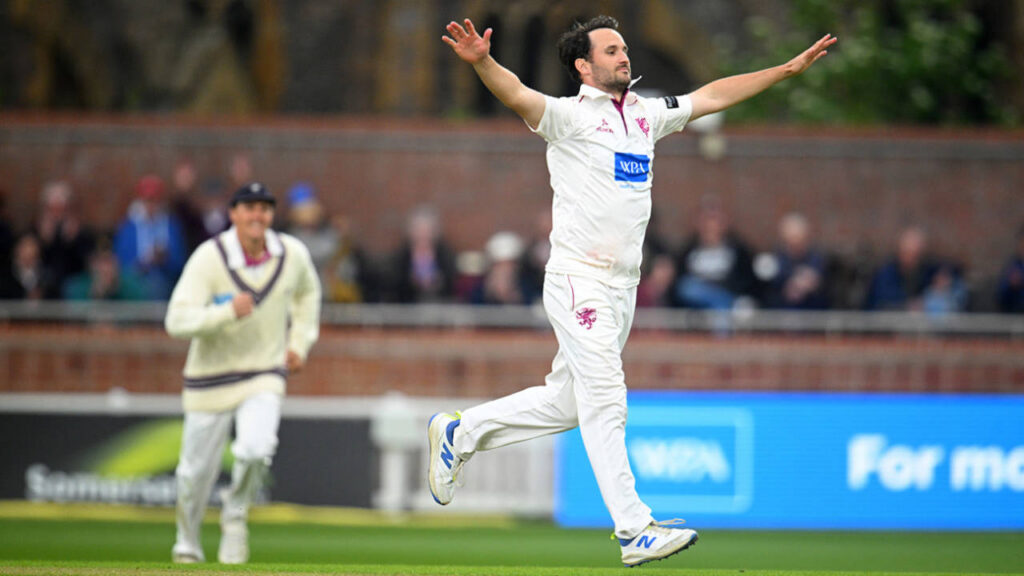 Gregory and Thomas Shine as Somerset Dominate Yorkshire in County Championship