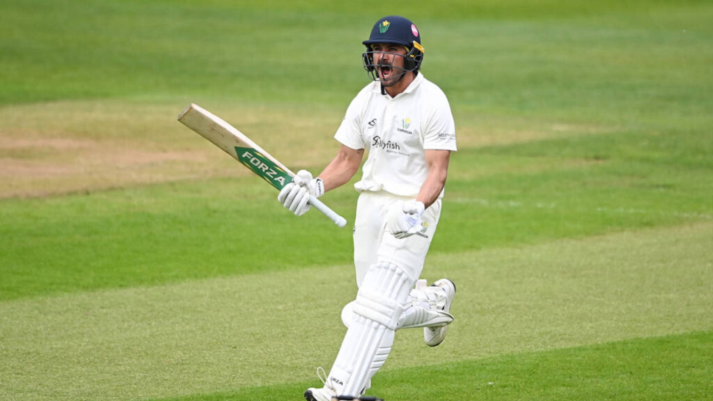 Kiran Carlson Hits Maiden Double Century as Glamorgan Dominate Hampshire