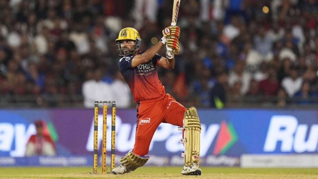 Bhuvneshwar Kumar Shines as RCB Ascends to Top of IPL Standings